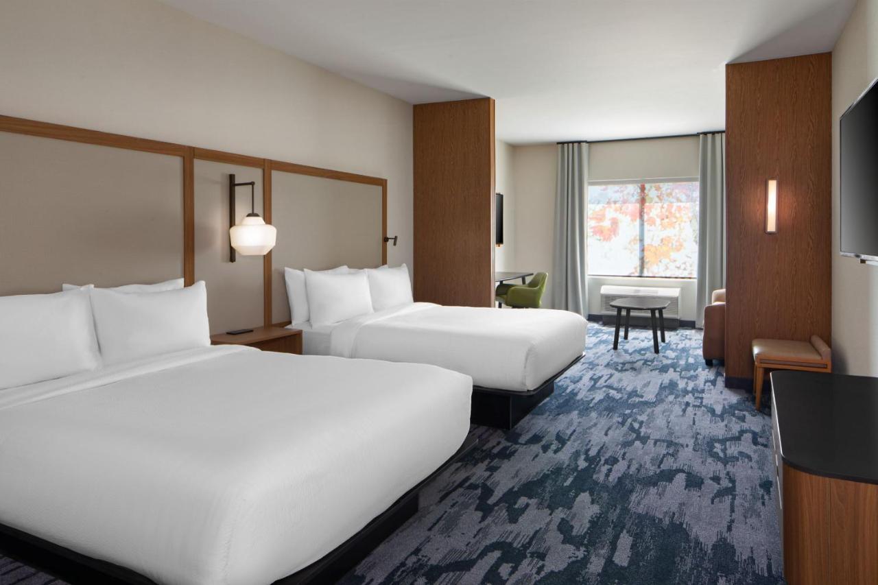 Fairfield By Marriott Inn & Suites Whitsett Greensboro East Exterior foto